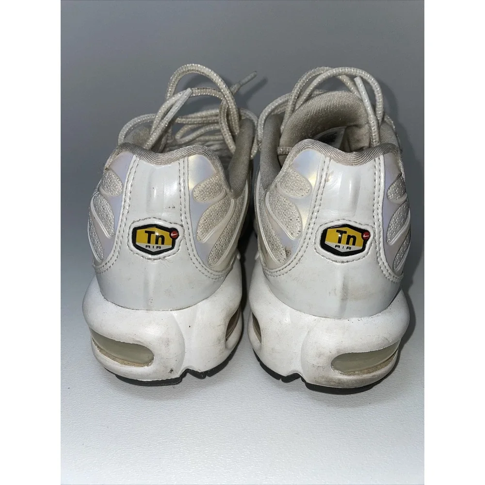 Women's Size 6.5 Nike Air Max Plus White Running‎ Shoes